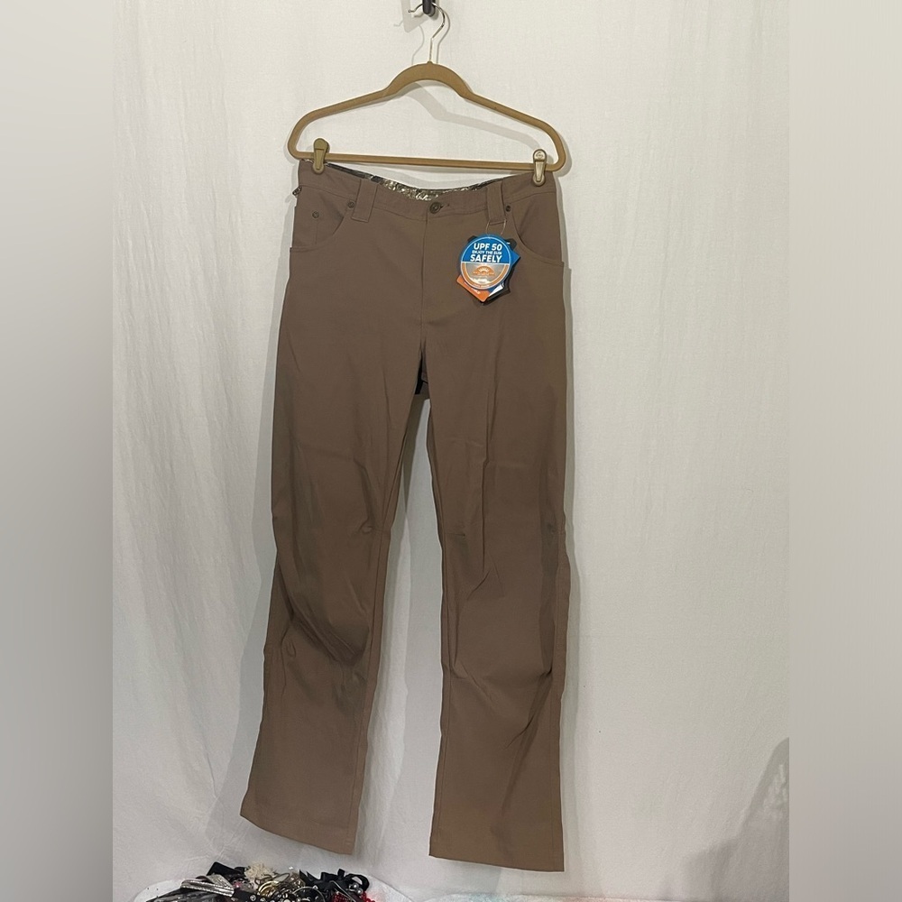 Columbia Omni shied pants